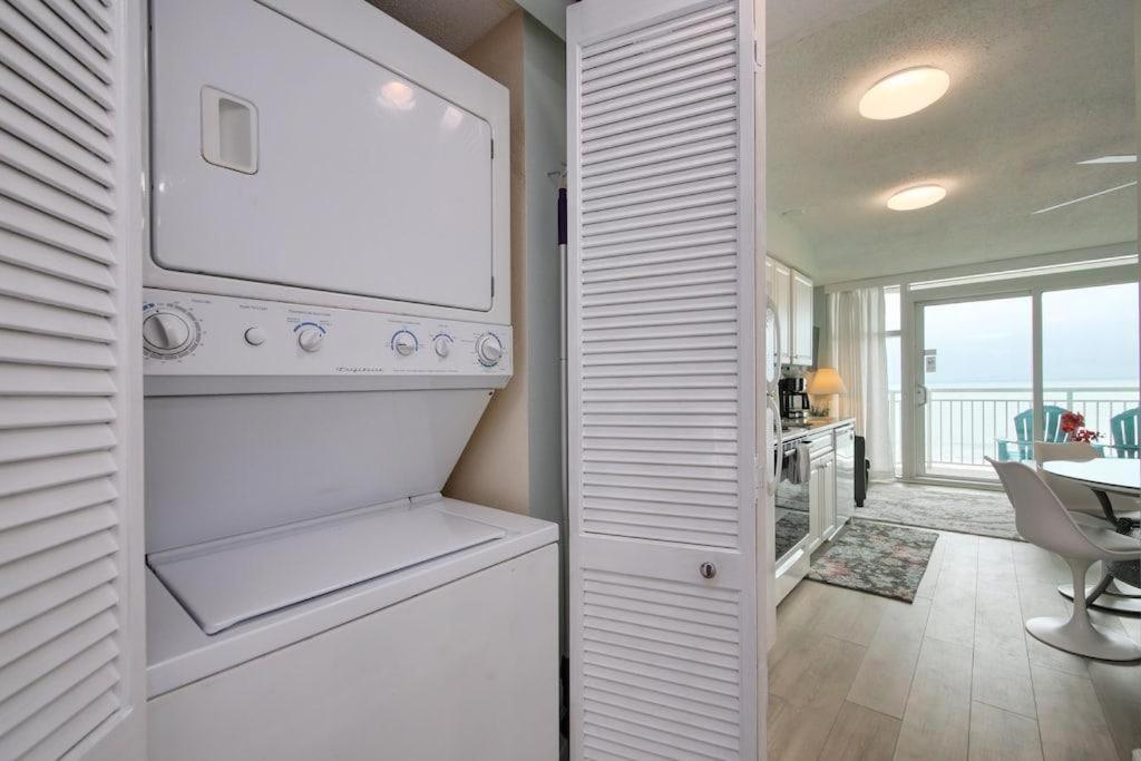 Villa 2501 S Ocean Blvd, 0407 - Ocean Front Sleeps 6 à Myrtle Beach Extérieur photo